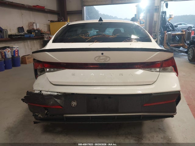 2025 Hyundai Elantra Sel Sport მანქანა იყიდება აუქციონზე, vin: KMHLM4DG8SU875043, აუქციონის ნომერი: 45917823