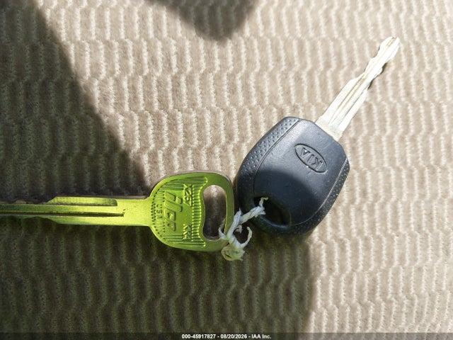 2004 Kia Sedona Ex/lx მანქანა იყიდება აუქციონზე, vin: KNDUP131X46537789, აუქციონის ნომერი: 45917827