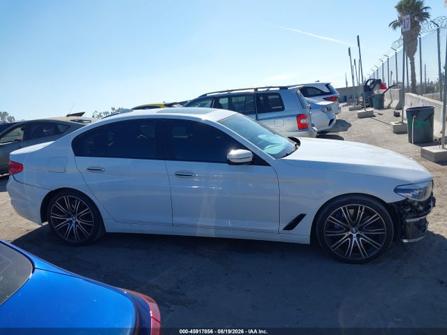 Продаж на аукціоні авто 2017 Bmw 540i, vin: WBAJE5C3XHG917116, номер лоту: 45917856
