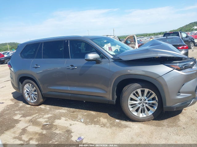 Продажа на аукционе авто 2025 Toyota Grand Highlander Platinum, vin: 5TDAAAB55SS085210, номер лота: 45917904
