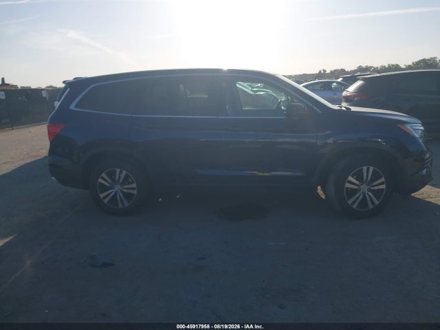 45917958 :رقم المزاد ، 5FNYF5H34HB043038 vin ، 2017 Honda Pilot Ex مزاد بيع