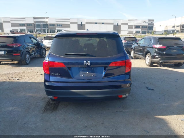 45917958 :رقم المزاد ، 5FNYF5H34HB043038 vin ، 2017 Honda Pilot Ex مزاد بيع