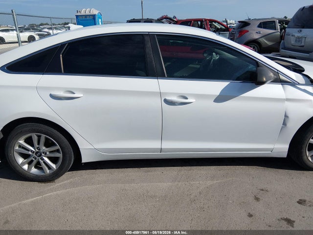 Продаж на аукціоні авто 2015 Hyundai Sonata Se, vin: 5NPE24AFXFH153250, номер лоту: 45917961