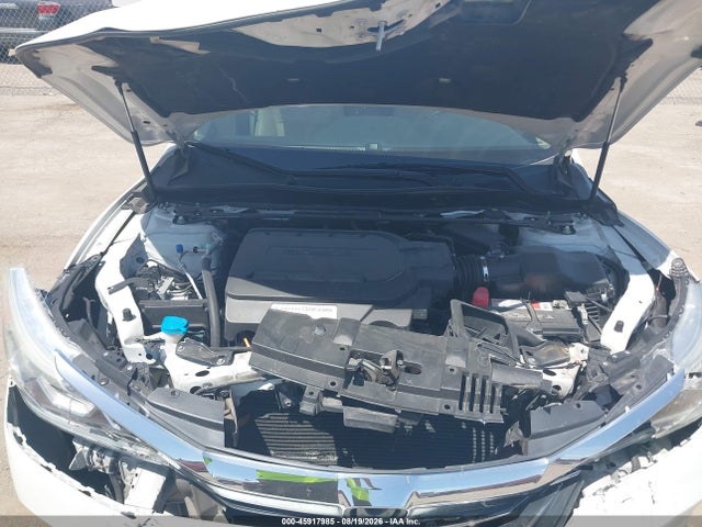 45917985 :رقم المزاد ، 1HGCR3F89GA030878 vin ، 2016 Honda Accord Ex-l V-6 مزاد بيع