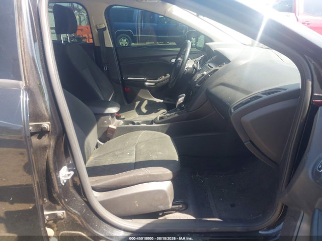 Продажа на аукционе авто 2015 Ford Focus Se, vin: 1FADP3K23FL230870, номер лота: 45918000
