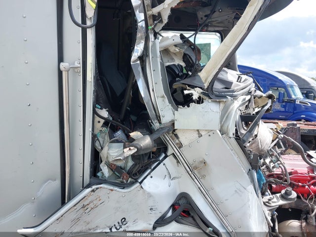 45918059 :رقم المزاد ، 1XKAD49X4CJ305648 vin ، 2012 Kenworth Construction T660 مزاد بيع