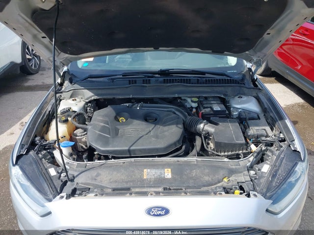 45918078 :رقم المزاد ، 3FA6P0H93FR138350 vin ، 2015 Ford Fusion Se مزاد بيع
