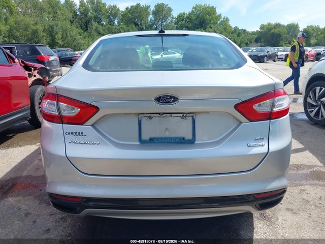 45918078 :رقم المزاد ، 3FA6P0H93FR138350 vin ، 2015 Ford Fusion Se مزاد بيع