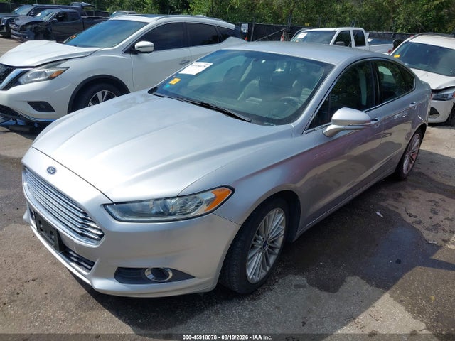 45918078 :رقم المزاد ، 3FA6P0H93FR138350 vin ، 2015 Ford Fusion Se مزاد بيع