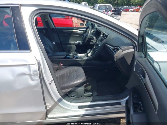 45918078 :رقم المزاد ، 3FA6P0H93FR138350 vin ، 2015 Ford Fusion Se مزاد بيع