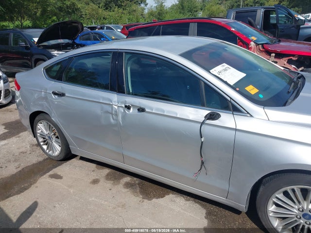 45918078 :رقم المزاد ، 3FA6P0H93FR138350 vin ، 2015 Ford Fusion Se مزاد بيع
