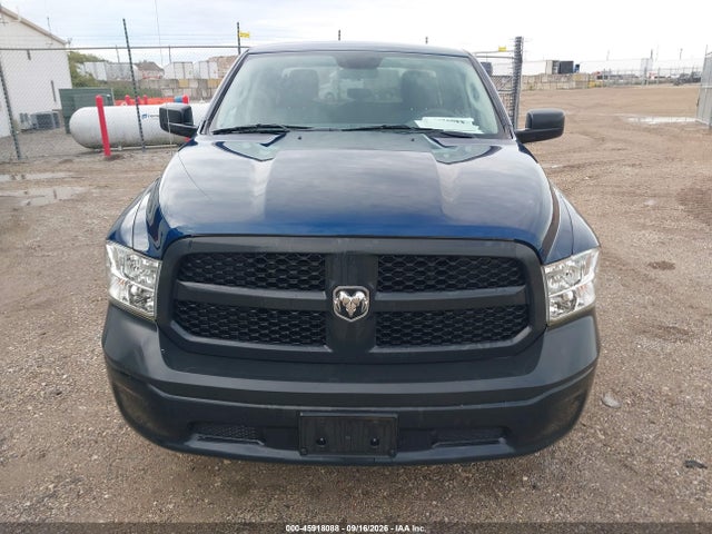 Продаж на аукціоні авто 2019 Ram 1500 Classic Tradesman  4x2 6'4 Box, vin: 1C6RR6FG2KS678140, номер лоту: 45918088