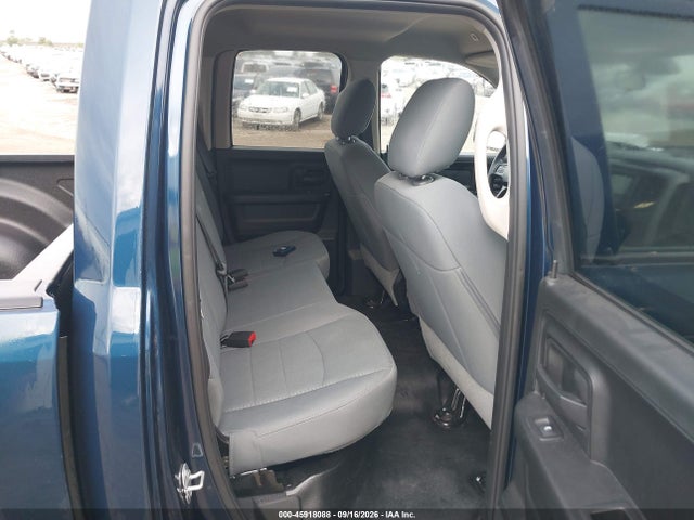 Продаж на аукціоні авто 2019 Ram 1500 Classic Tradesman  4x2 6'4 Box, vin: 1C6RR6FG2KS678140, номер лоту: 45918088