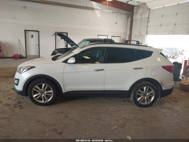 Продажа на аукционе авто 2016 Hyundai Santa Fe Sport 2.0l Turbo, vin: 5XYZWDLA5GG324230, номер лота: 45918120
