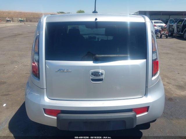 45918206 :رقم المزاد ، KNDJT2A28B7272765 vin ، 2011 Kia Soul + مزاد بيع
