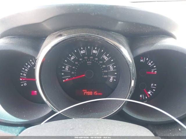 45918206 :رقم المزاد ، KNDJT2A28B7272765 vin ، 2011 Kia Soul + مزاد بيع