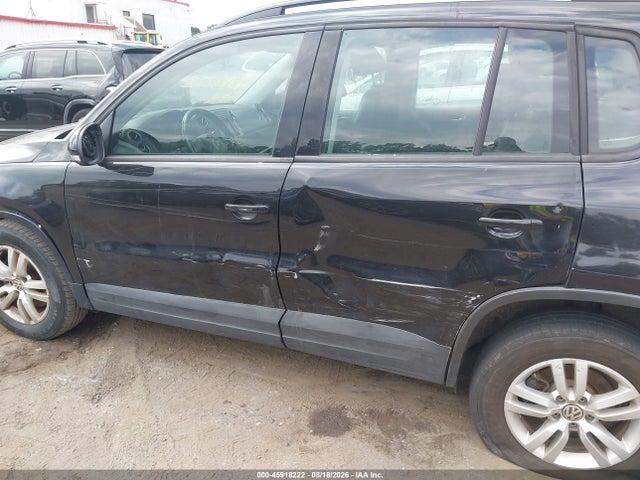 Продажа на аукционе авто 2017 Volkswagen Tiguan, vin: WVGAV7AX5HK014353, номер лота: 45918222