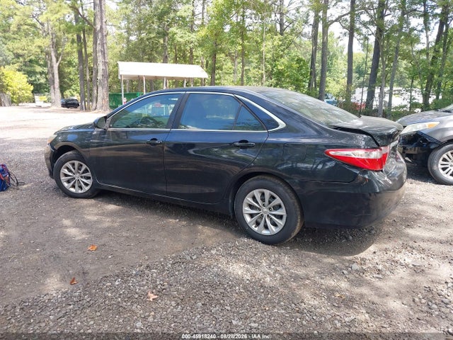 Продажа на аукционе авто 2017 Toyota Camry Le, vin: 4T1BF1FKXHU761558, номер лота: 45918240
