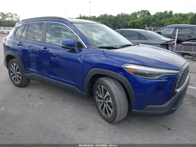 Продаж на аукціоні авто 2023 Toyota Corolla Cross Xle, vin: 7MUDAABGXPV074618, номер лоту: 45918245