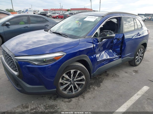 Продаж на аукціоні авто 2023 Toyota Corolla Cross Xle, vin: 7MUDAABGXPV074618, номер лоту: 45918245