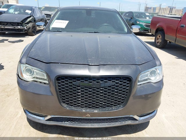 45918264 :رقم المزاد ، 2C3CCAEG7HH662637 vin ، 2017 Chrysler 300c مزاد بيع