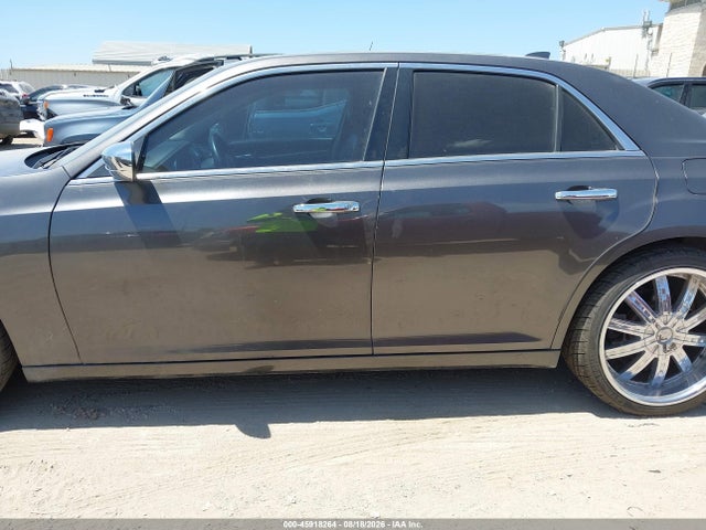 45918264 :رقم المزاد ، 2C3CCAEG7HH662637 vin ، 2017 Chrysler 300c مزاد بيع