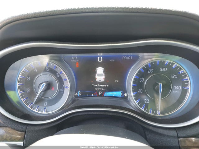 45918264 :رقم المزاد ، 2C3CCAEG7HH662637 vin ، 2017 Chrysler 300c مزاد بيع
