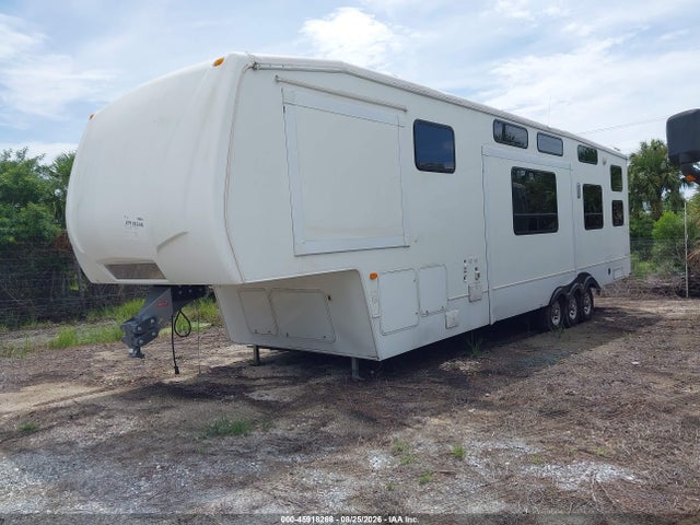 45918268 :رقم المزاد ، 4YDF38121AR800090 vin ، 2010 Keystone Rv Other مزاد بيع