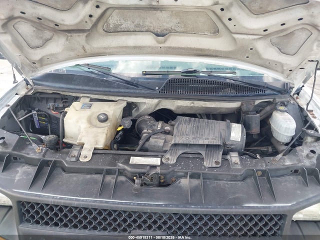 45918311 :رقم المزاد ، 1GBJG31U551154681 vin ، 2005 Chevrolet Express Cutaway Base W/c7l/c7n مزاد بيع