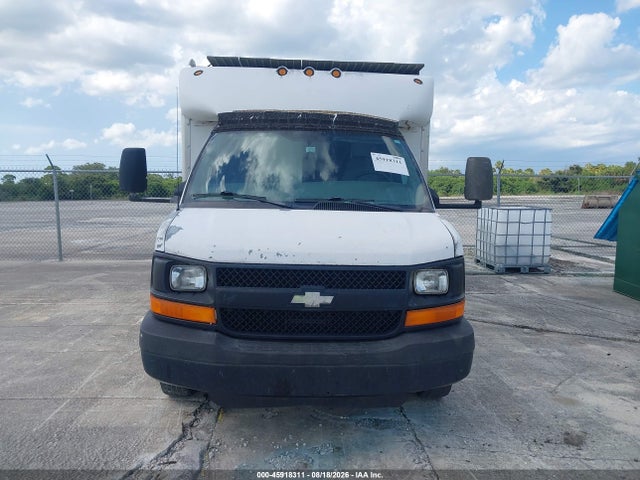 45918311 :رقم المزاد ، 1GBJG31U551154681 vin ، 2005 Chevrolet Express Cutaway Base W/c7l/c7n مزاد بيع