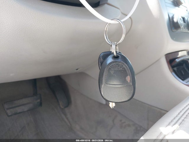 2010 Buick Lucerne Cxl მანქანა იყიდება აუქციონზე, vin: 1G4HC5EM6AU129529, აუქციონის ნომერი: 45918316