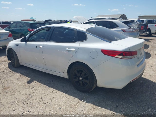 KIA Optima Lx 2016 5XXGT4L33GG057739 Image 3