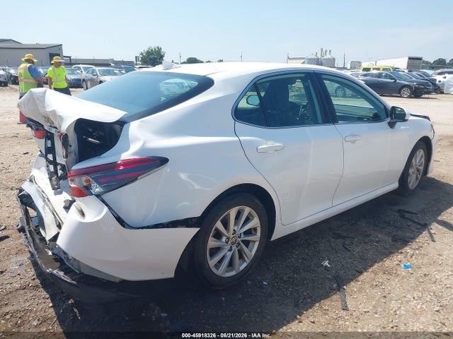 Продажа на аукционе авто 2024 Toyota Camry Le, vin: 4T1C11AK7RU189215, номер лота: 45918326