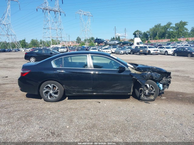 1HGCR2F32HA122575 Honda ACCORD LX