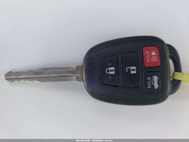 45918350 :رقم المزاد ، 4T4BF1FK1FR515887 vin ، 2015 Toyota Camry Le مزاد بيع