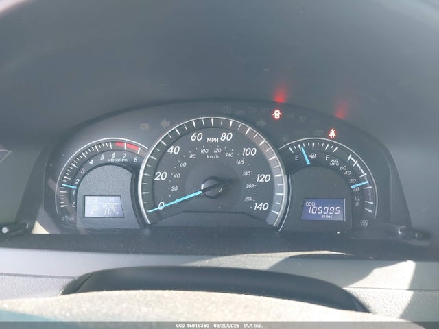 45918350 :رقم المزاد ، 4T4BF1FK1FR515887 vin ، 2015 Toyota Camry Le مزاد بيع