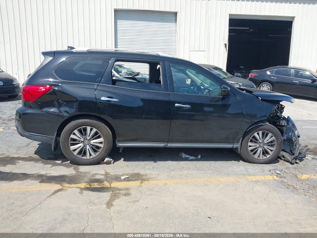 Продажа на аукционе авто 2019 Nissan Pathfinder S, vin: 5N1DR2MNXKC631151, номер лота: 45918361