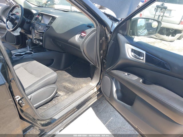 Продажа на аукционе авто 2019 Nissan Pathfinder S, vin: 5N1DR2MNXKC631151, номер лота: 45918361