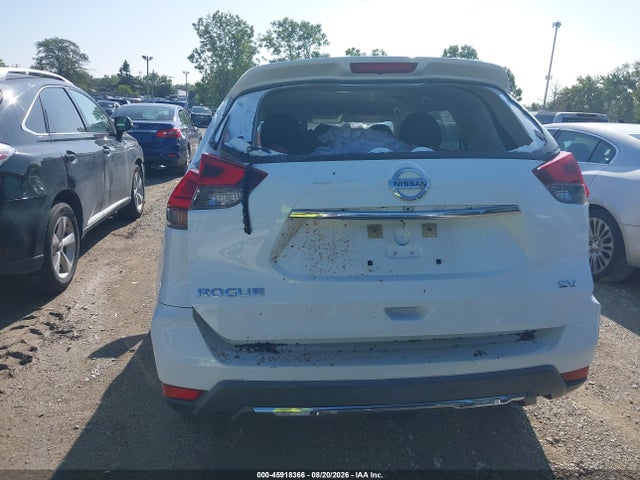 45918366 :رقم المزاد ، KNMAT2MT3HP585817 vin ، 2017 Nissan Rogue Sv مزاد بيع