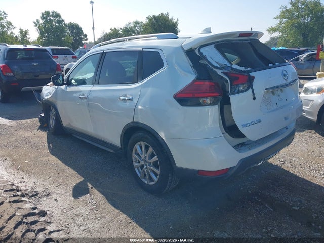 45918366 :رقم المزاد ، KNMAT2MT3HP585817 vin ، 2017 Nissan Rogue Sv مزاد بيع