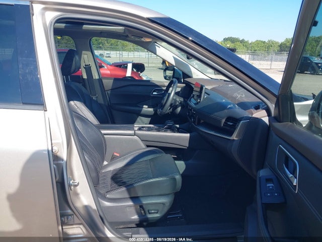 Продажа на аукционе авто 2021 Nissan Rogue Platinum Intelligent Awd, vin: JN8AT3DD9MW313808, номер лота: 45918385