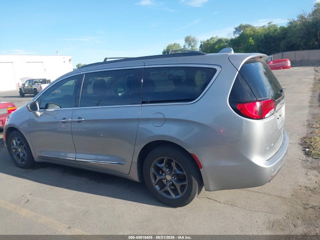 Aukcja sprzedaży 2017 Chrysler Pacifica Touring-l, vin: 2C4RC1BG3HR668388, numer aukcji: 45918405