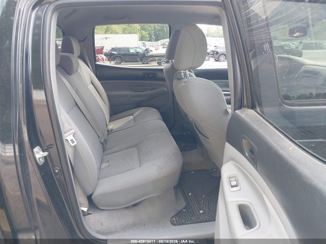 45918411 :رقم المزاد ، 3TMLU4EN0AM039232 vin ، 2010 Toyota Tacoma Base V6 مزاد بيع