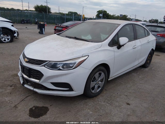1G1BC5SMXH7243243 Chevrolet Cruze Ls Auto
