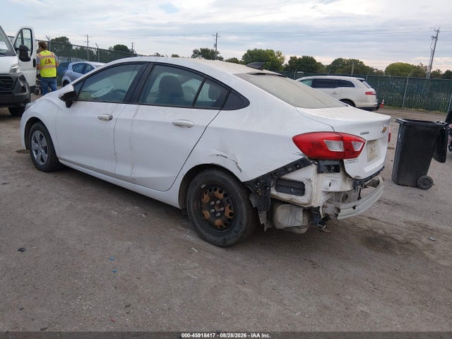 1G1BC5SMXH7243243 Chevrolet Cruze Ls Auto