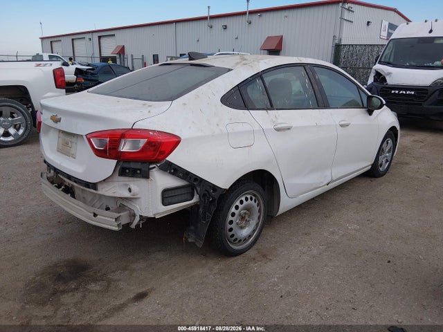 1G1BC5SMXH7243243 Chevrolet Cruze Ls Auto