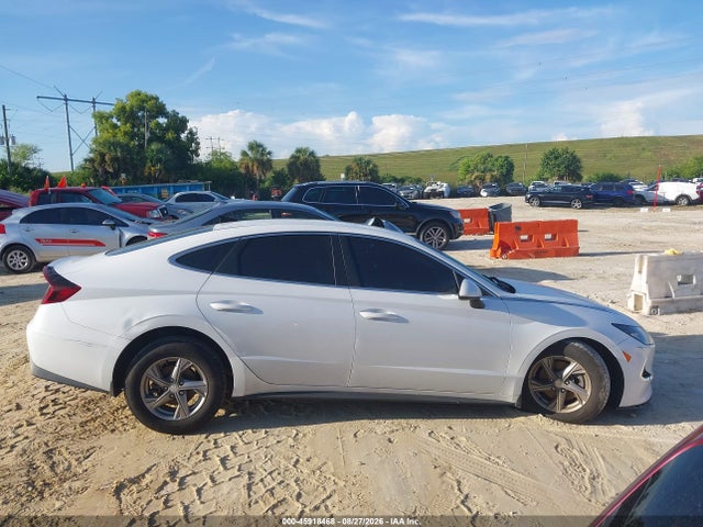 Продажа на аукционе авто 2021 Hyundai Sonata Se, vin: 5NPEG4JAXMH075829, номер лота: 45918468