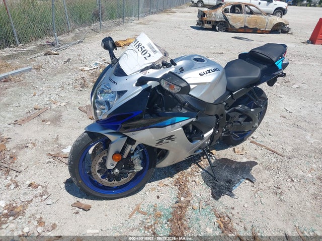 Suzuki GSX-R600 2026 JS1GN7FA6T7100411 Image 2