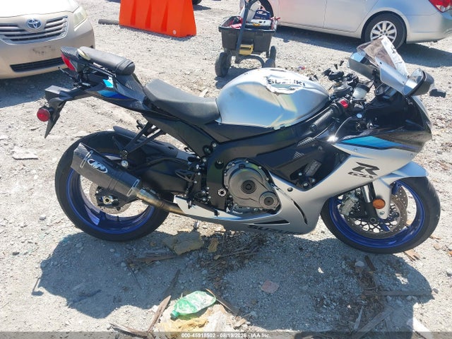 Suzuki GSX-R600 2026 JS1GN7FA6T7100411 Image 12