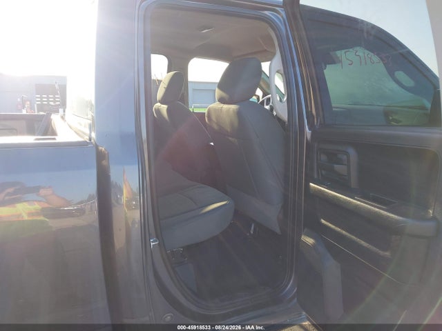 45918533 :رقم المزاد ، 1C6RR7FT6FS516682 vin ، 2015 Ram 1500 Express مزاد بيع